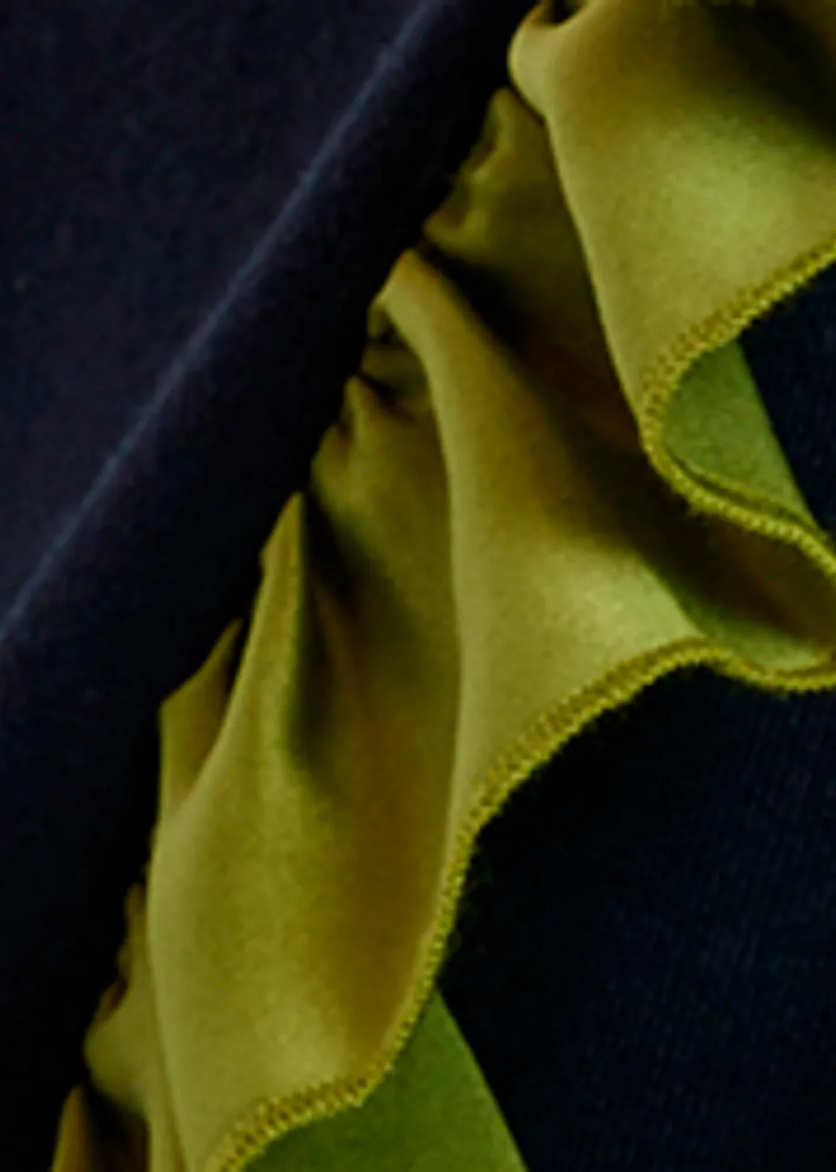 Marineblauwe katoenmix sweater met volantdetails