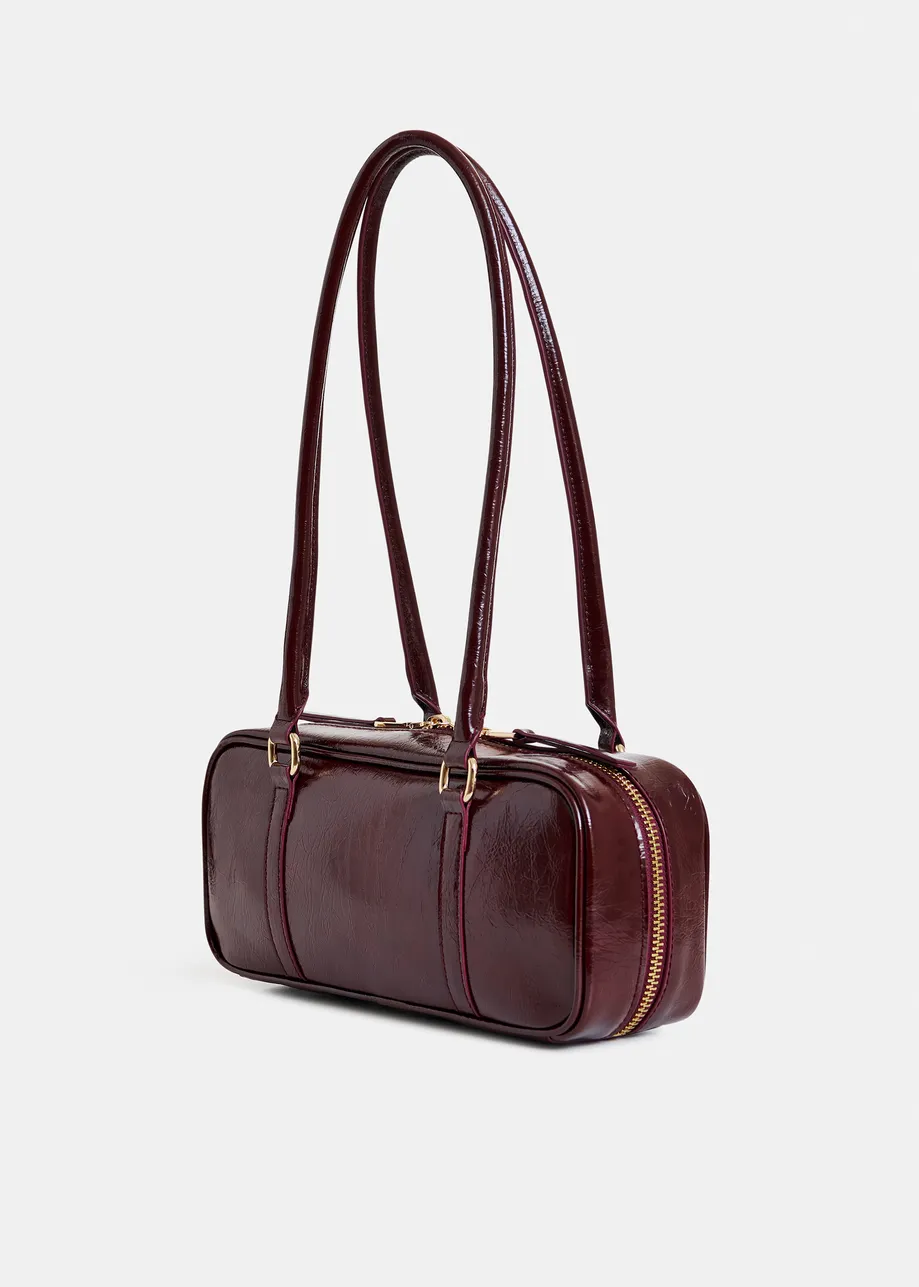 Burgundy glossy shoulder baguette bag