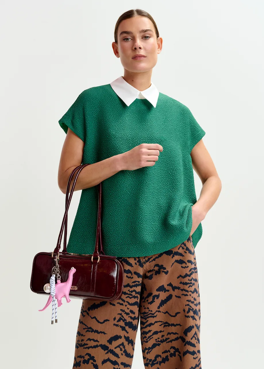 Burgundy glossy shoulder baguette bag