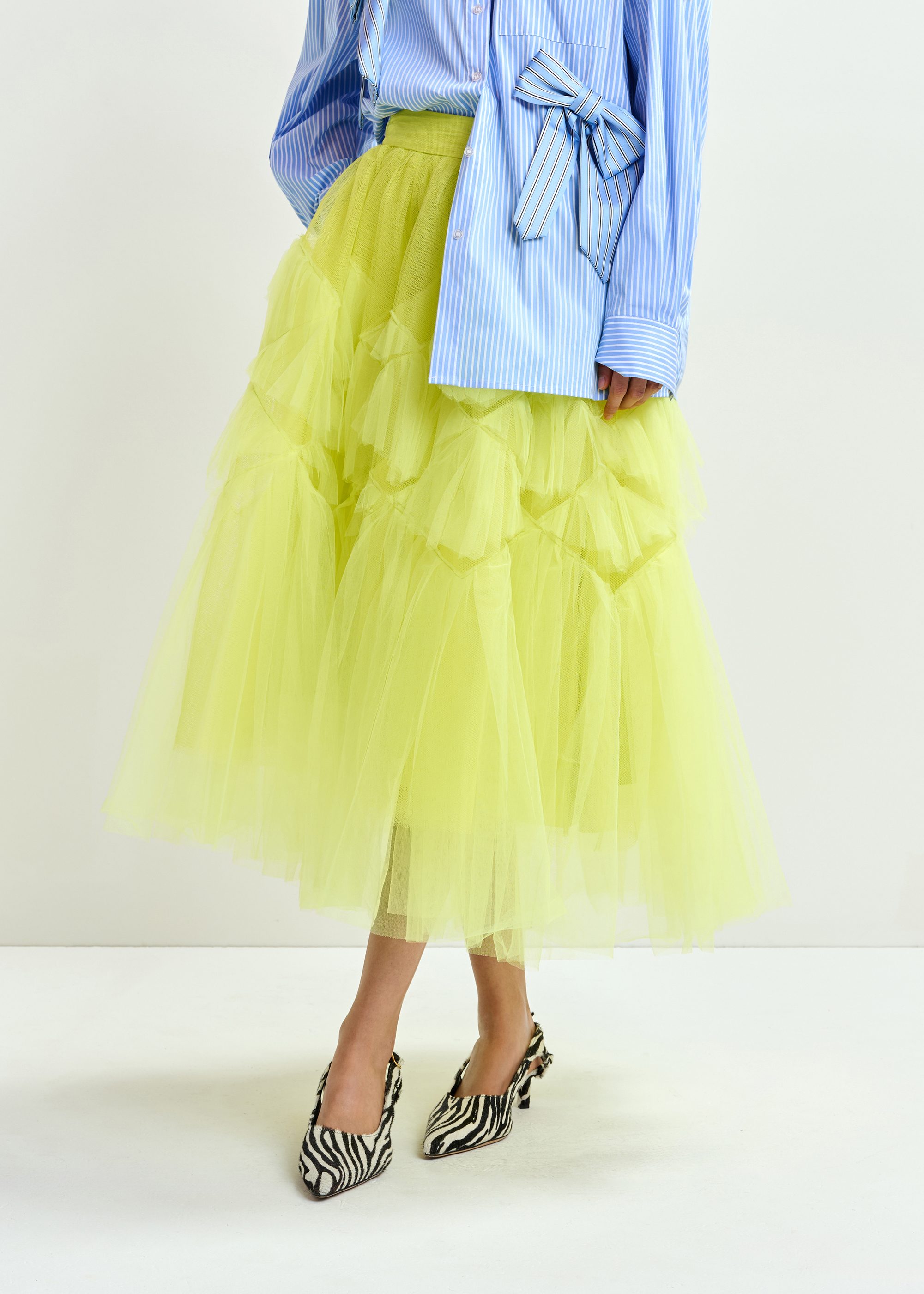 Yellow asymmetrical tiered tulle midi skirt | Essentiel Antwerp