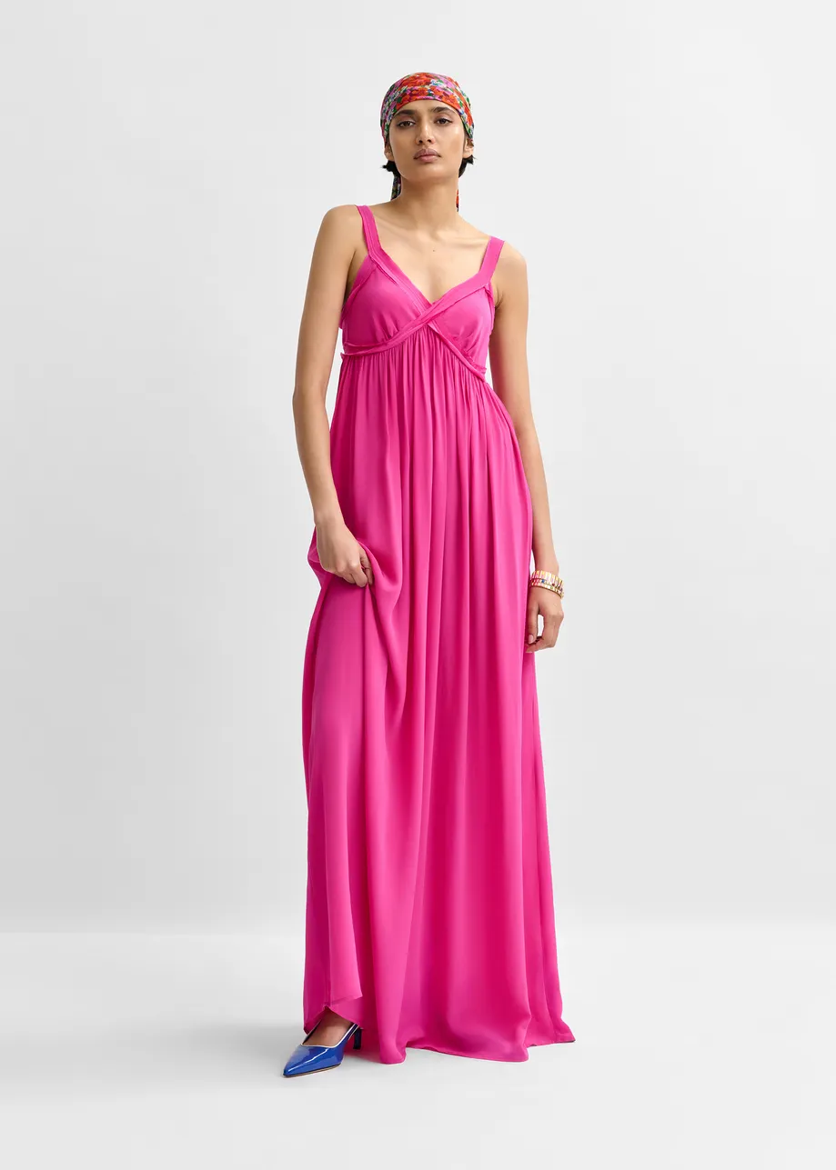 Babydoll-Maxikleid in Rosa mit Empire-Taille