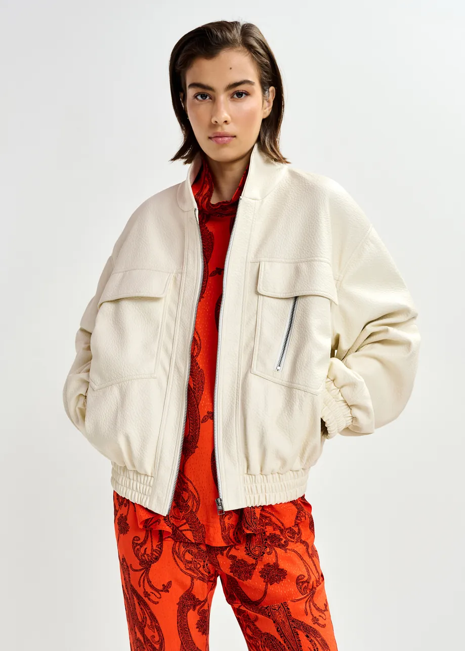 Gebroken wit oversized bomberjack in faux leer