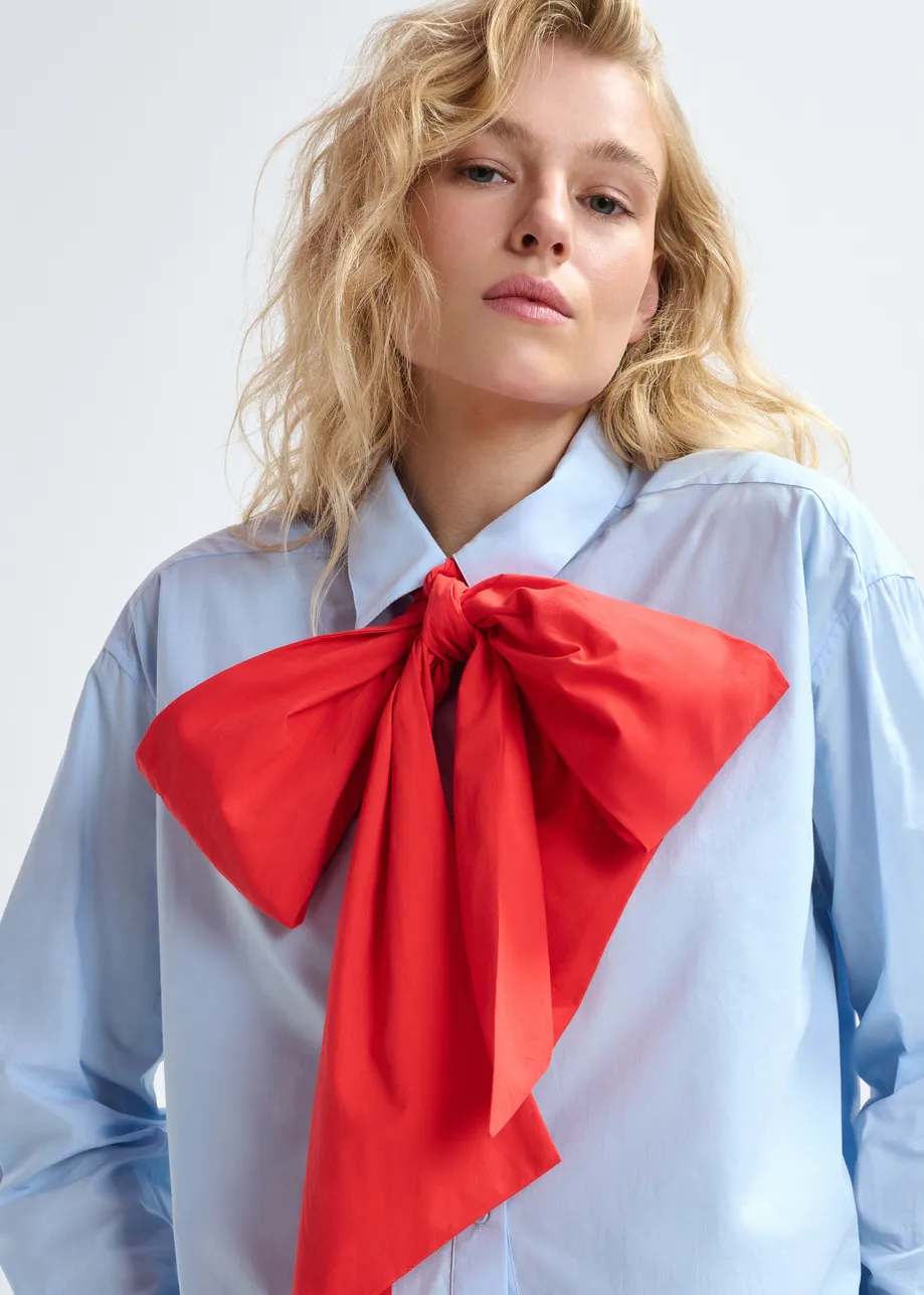 Blue and red cotton shirt with removable bow tie