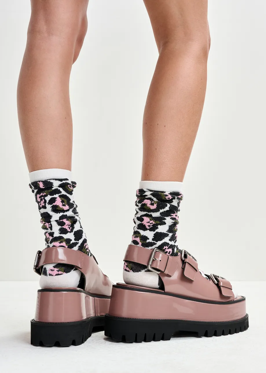 Bruine chunky leren plateausandalen met gespdetails