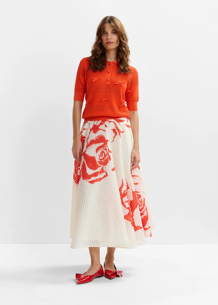 Off-white and red pleated midi skirt with flowers