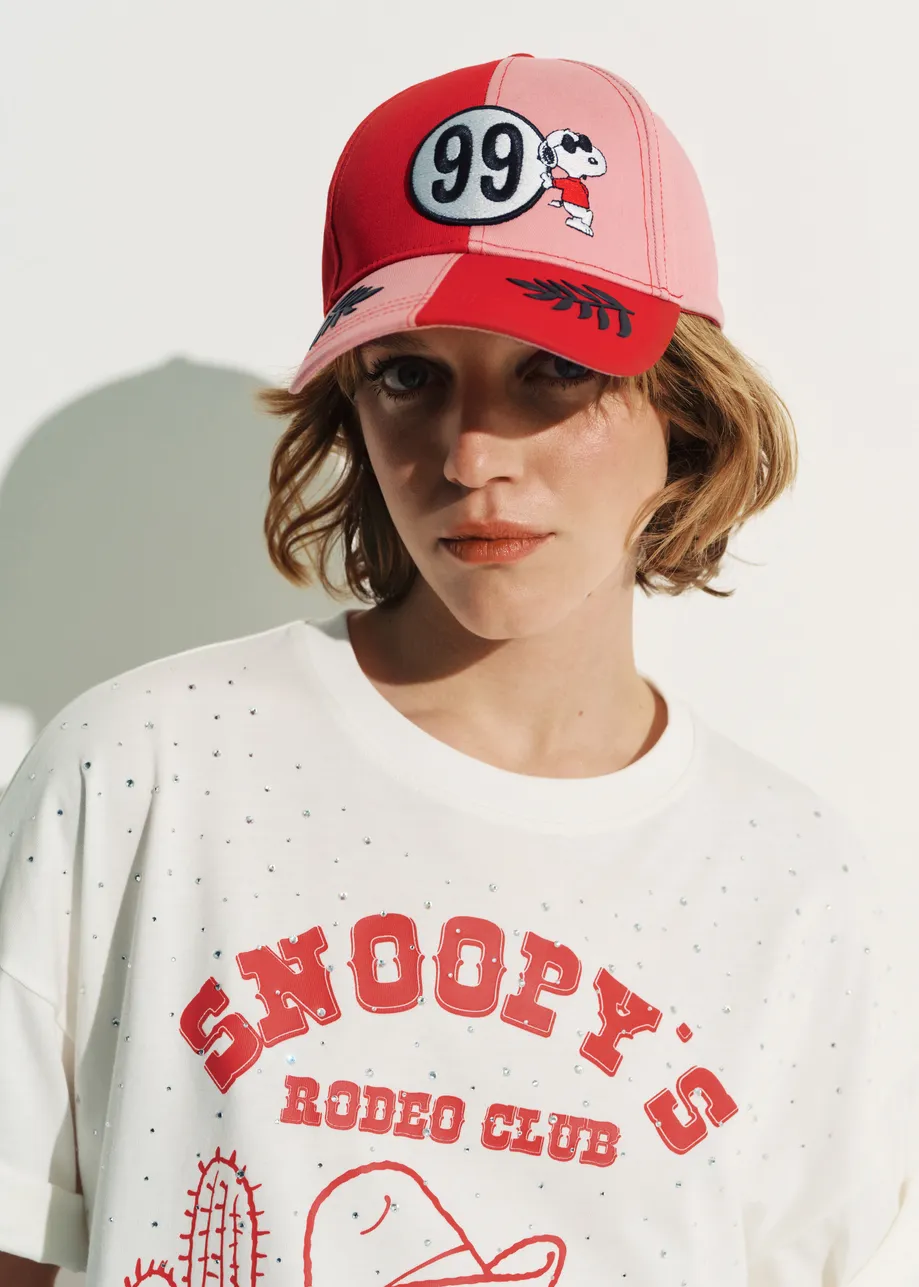 Red, vintage pink and white Peanuts™ Snoopy color-block cotton cap