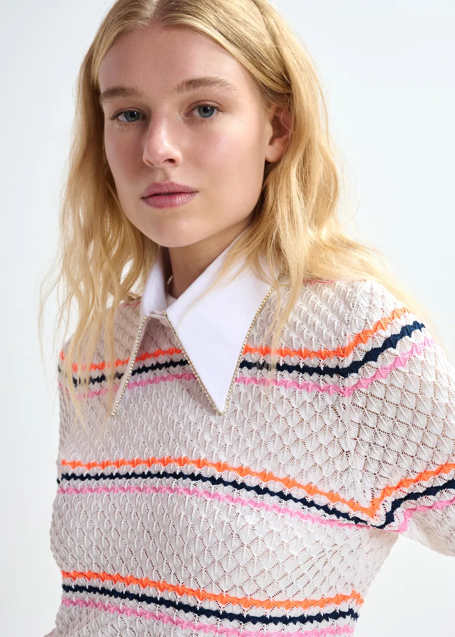 Gebroken wit en veelkleurig gestreepte polo met honinggraatstructuur en sierkraag