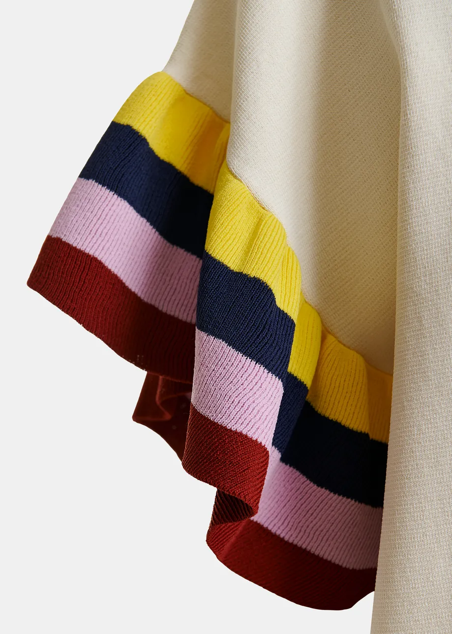 Top en maille blanc cassé avec manches superposées à rayures multicolores 