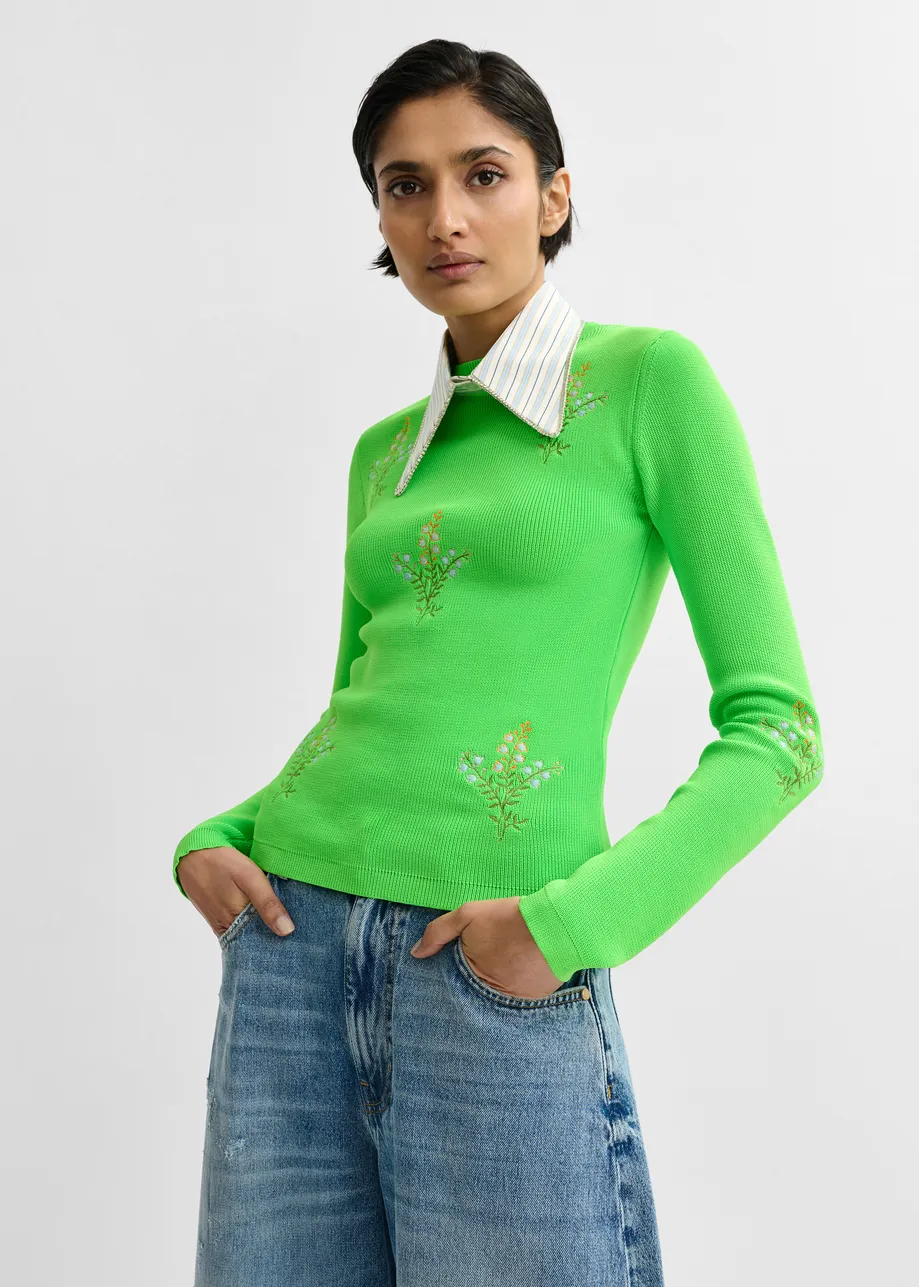 Green knitted sweater with floral embroideries