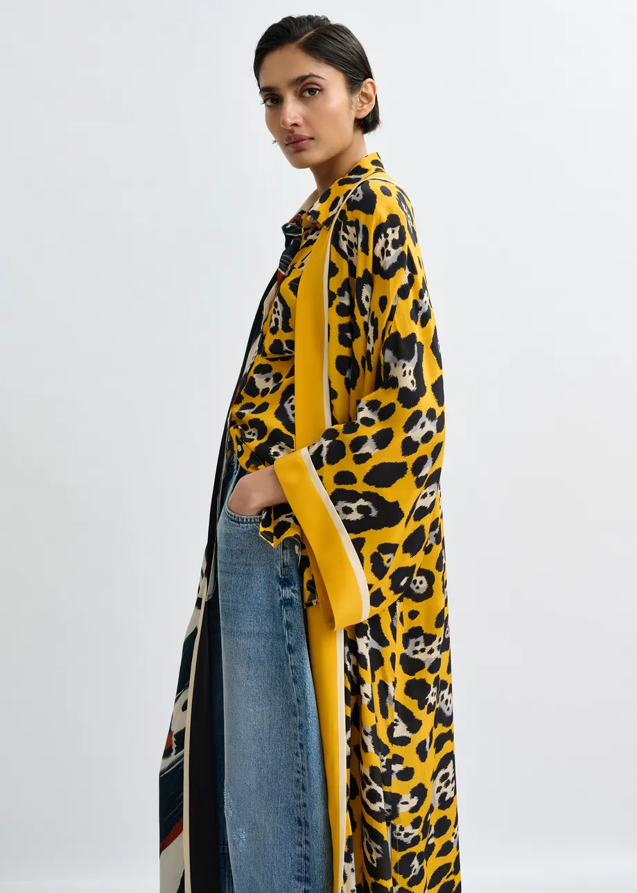 Multicolor kimono with two different prints