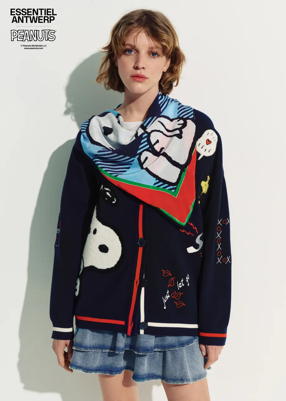 Gebreid cardigan vest in marineblauw met meerkleurige Peanuts™ Snoopy en Woodstock patches
