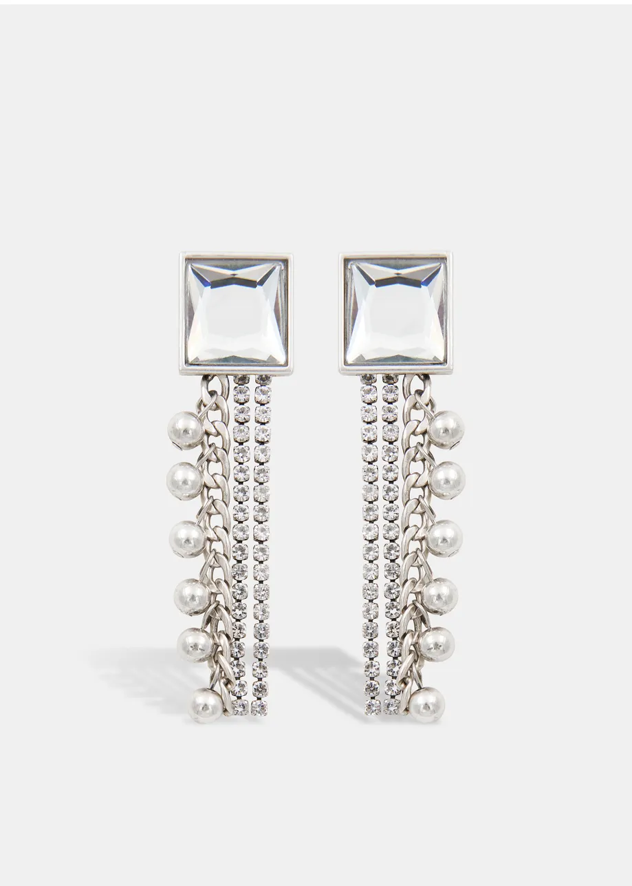 Puces d'oreilles à brins en chaîne ornés de strass et de perles argentées