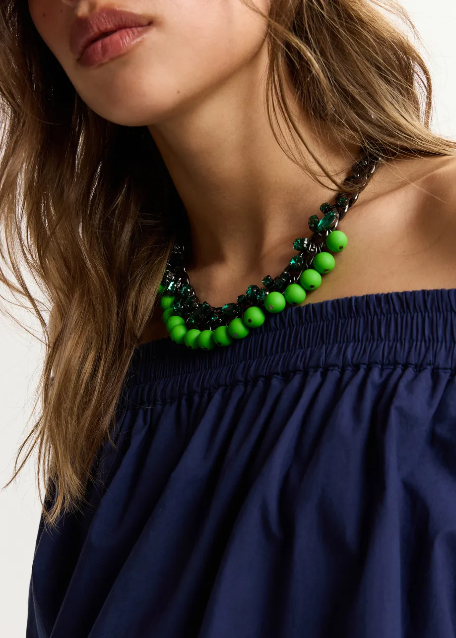 Groene en zilveren halsketting met kralen en stras