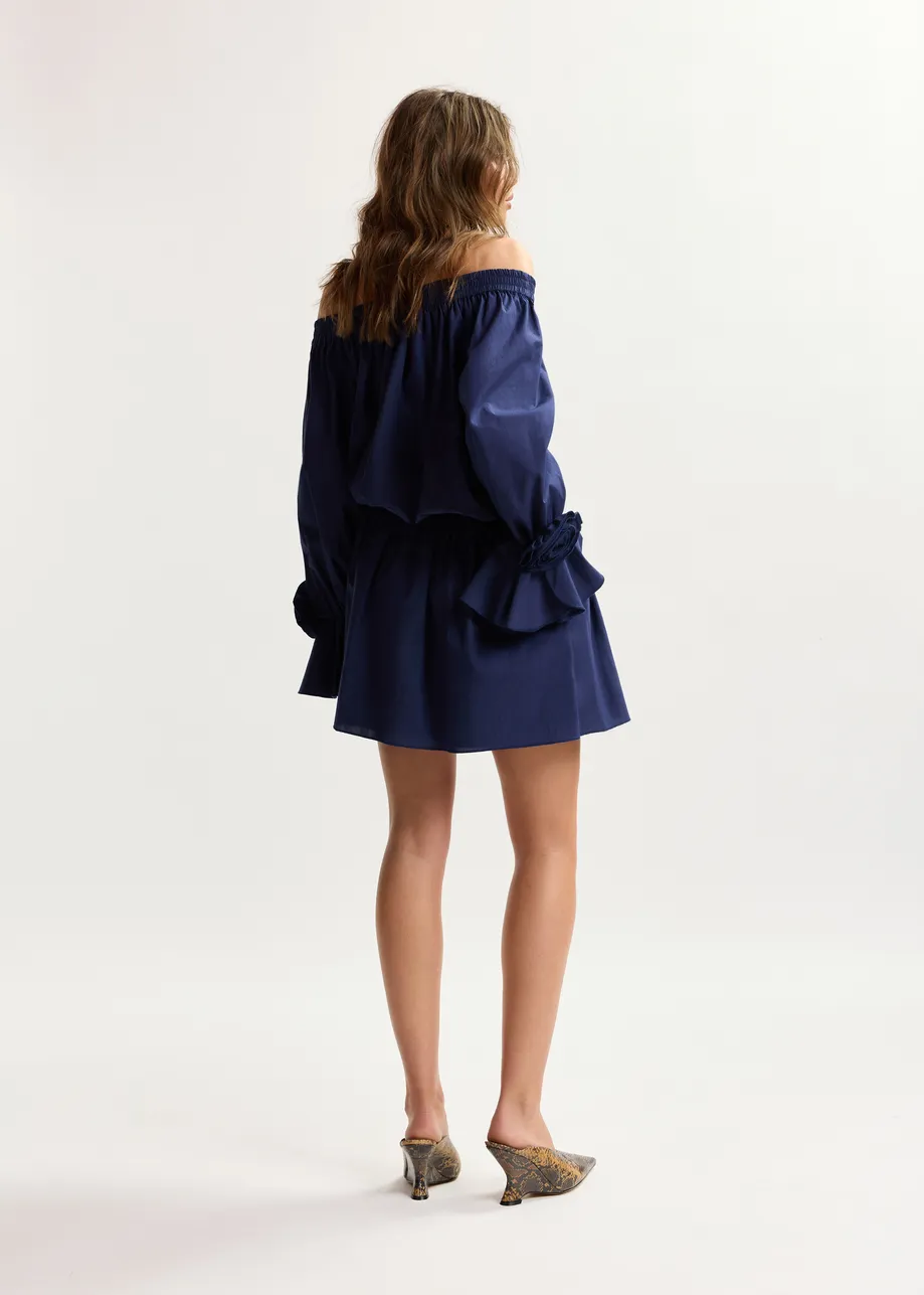 Mini abito blu scuro senza spalline in cotone con dettagli a rosa