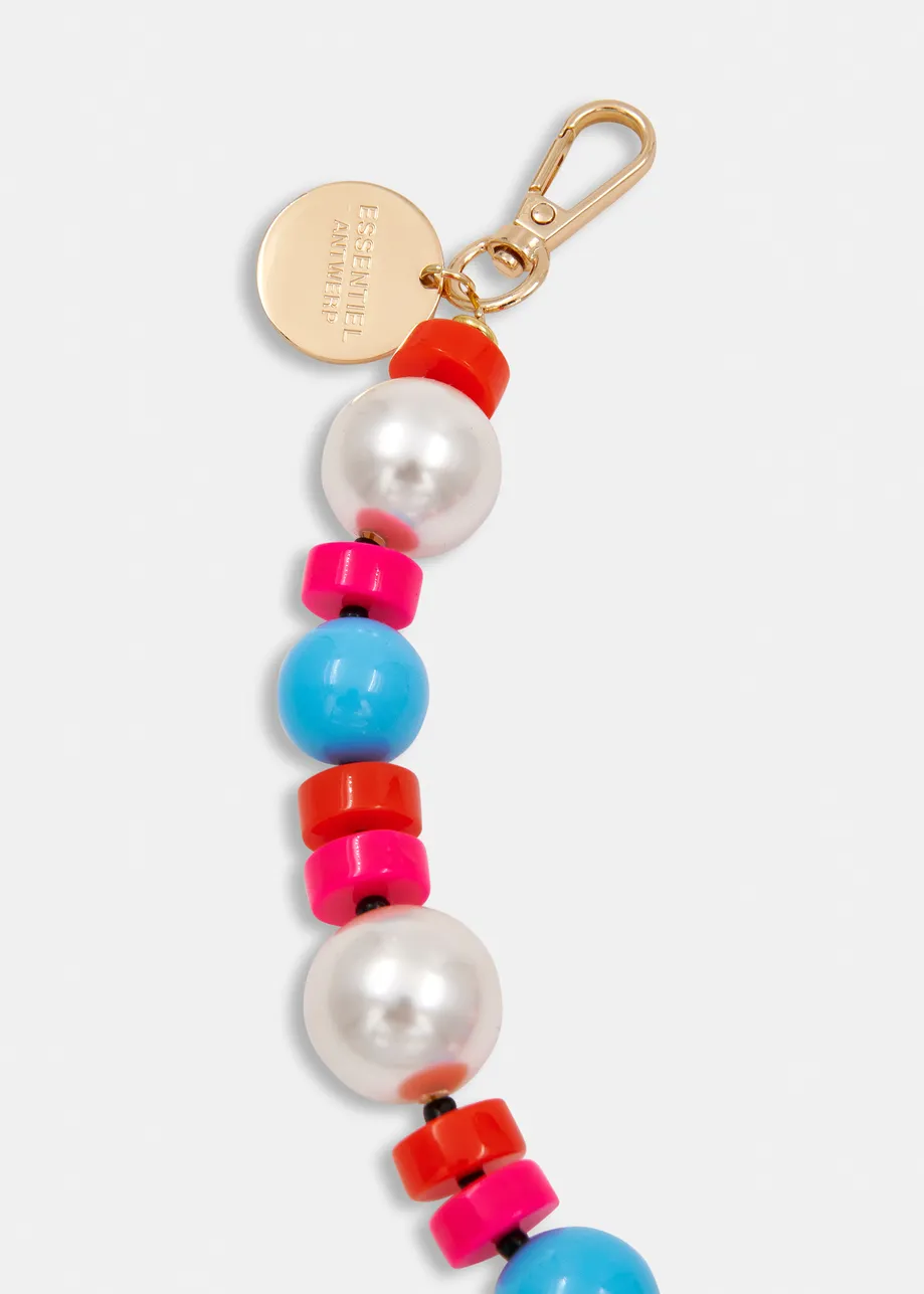 Collier de perles rouge, rose et bleu