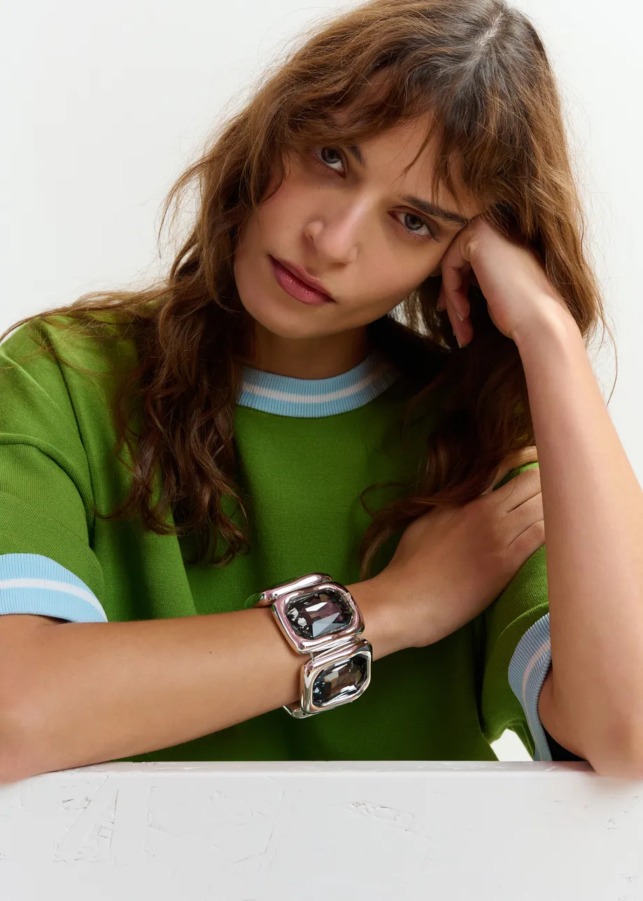 Grijze en zilveren armband met glazen stras