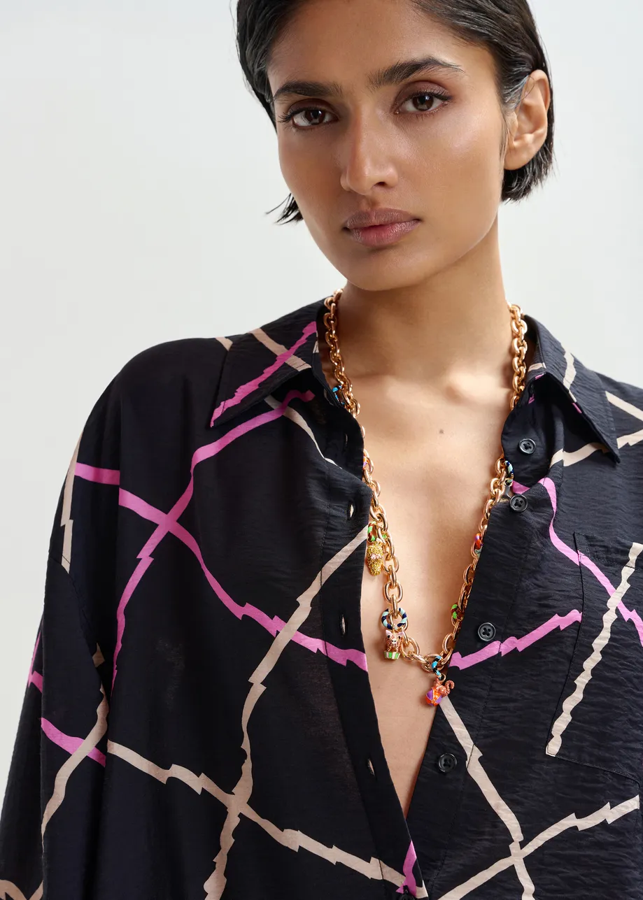 Goudkleurige halsketting van schakels