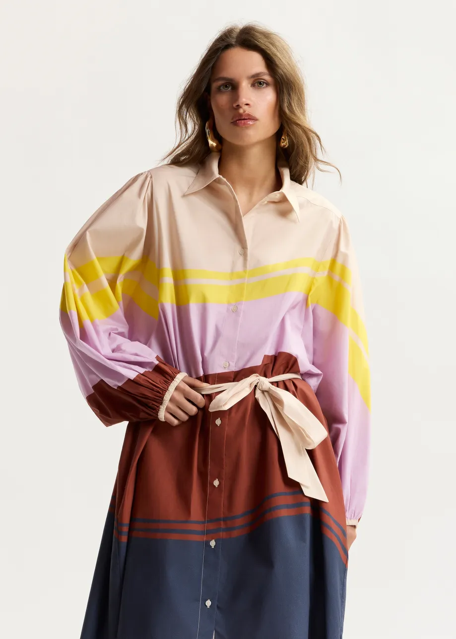 Abito chemisier oversize in cotone color crema e multicolor con stampa a righe piazzata