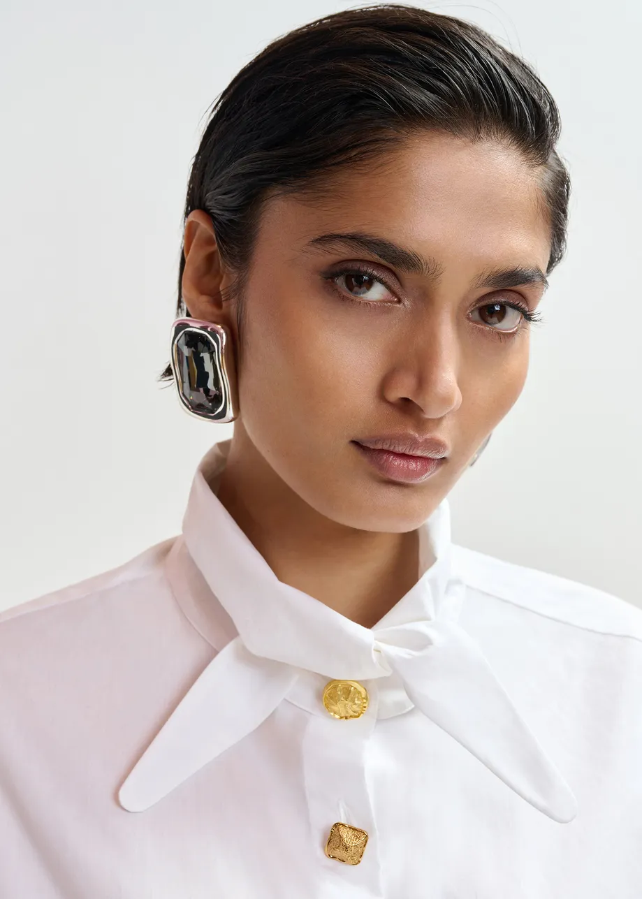 Grijze en zilveren oorbellen met stras