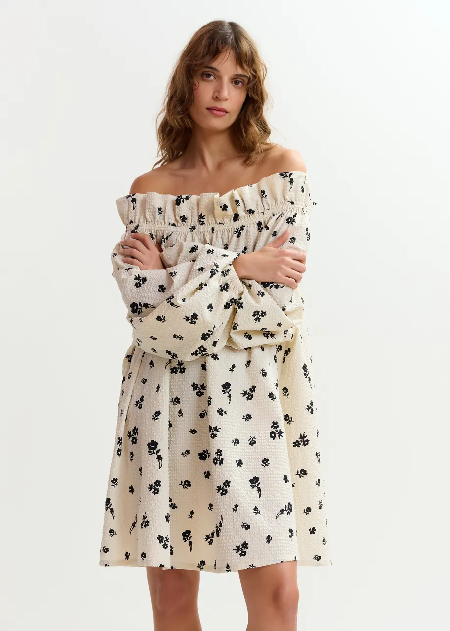 Minivestido con hombros descubiertos y estampado floral, blanco roto y negro