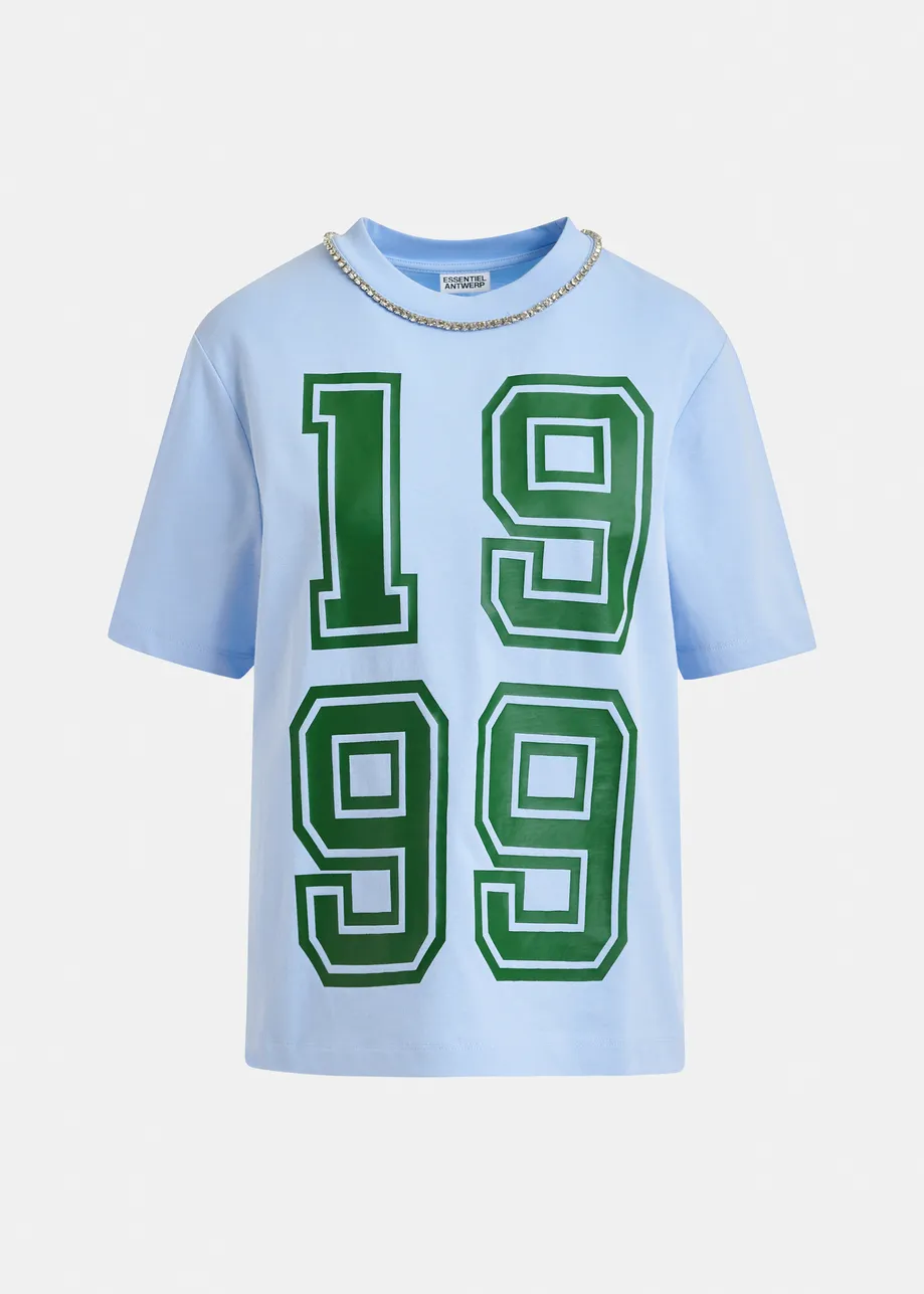 T-shirt en coton bleu à imprimé numérique vert et encolure en strass
