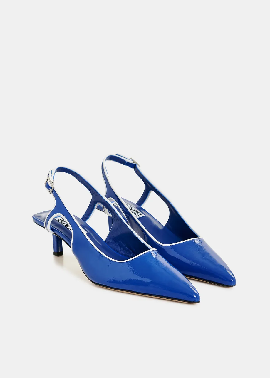 Blauwe leren slingback pumps met contrastkleur opzij