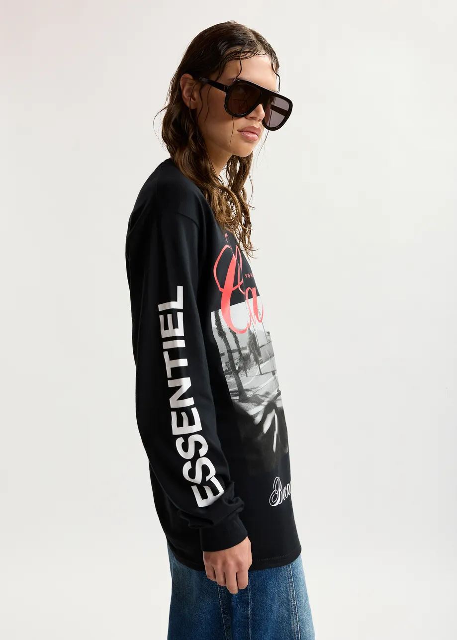 “Clare – To Be Considered” exclusive merch black, white and red cotton long-sleeve T-shirt