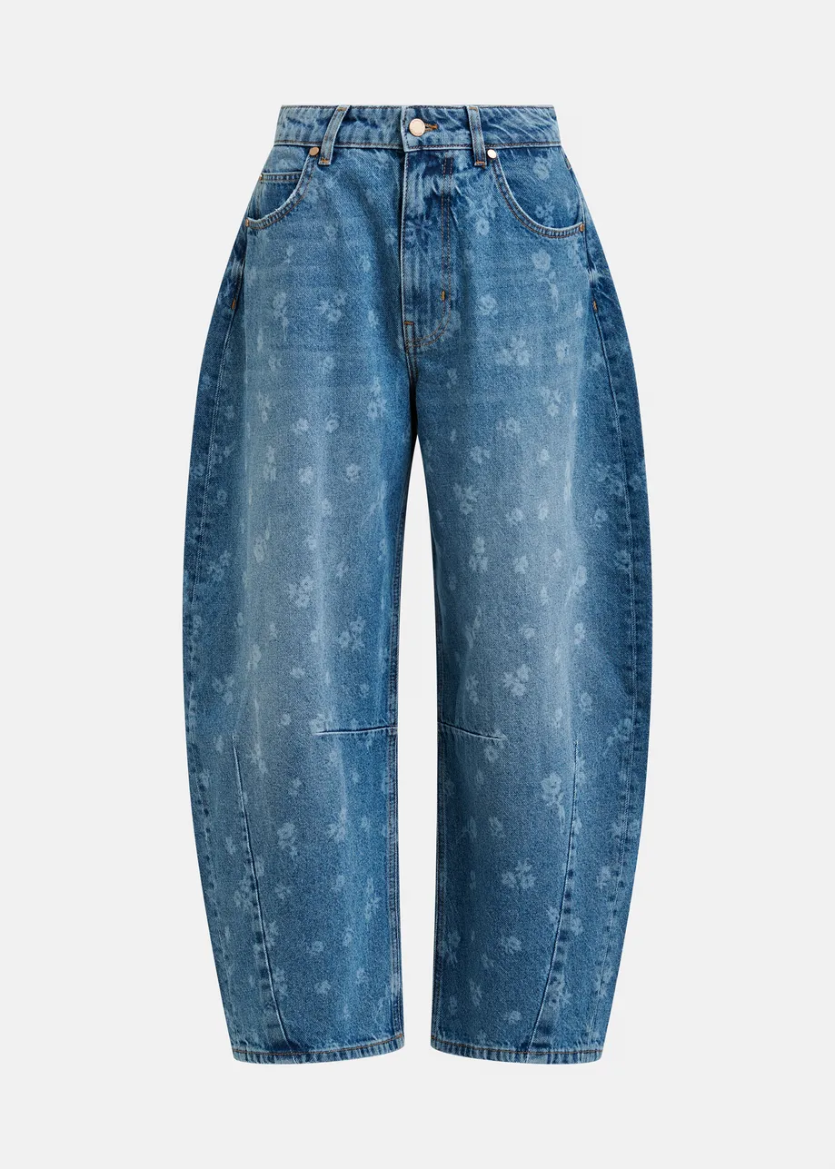 Blauwe cropped jeans met barrelpijp en bloemenprint