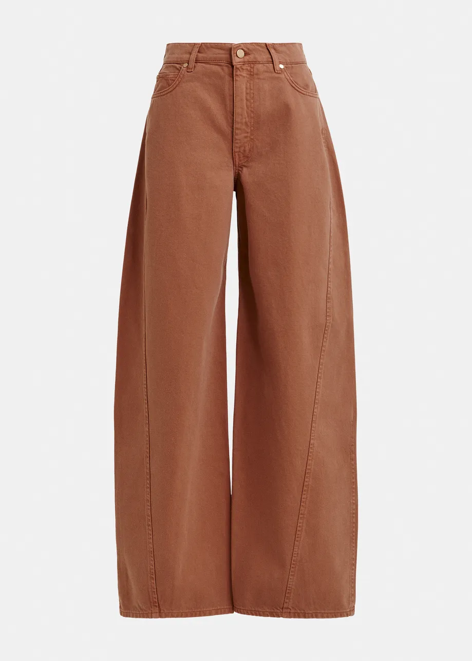 Bruine jeans met barrelpijp