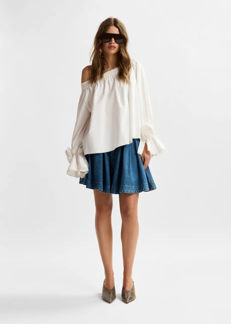 Off-white strapless cotton top with rosette details