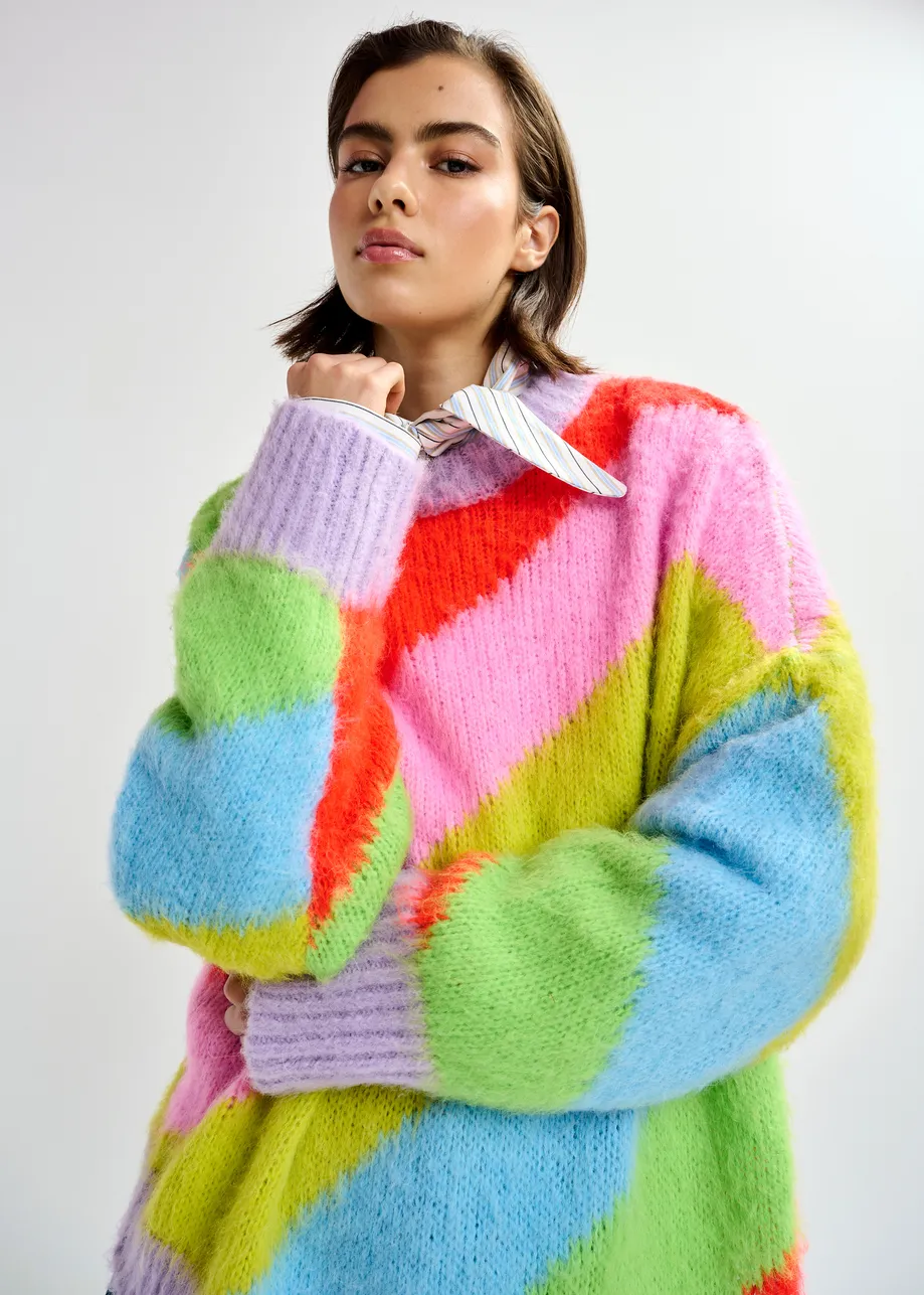 Veelkleurig gestreepte trui met intarsiamotief