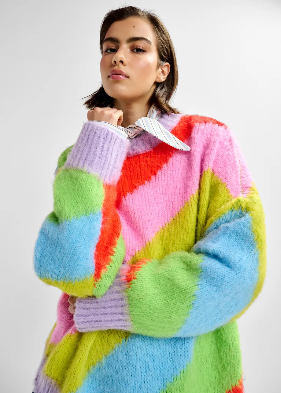 Veelkleurig gestreepte trui met intarsiamotief