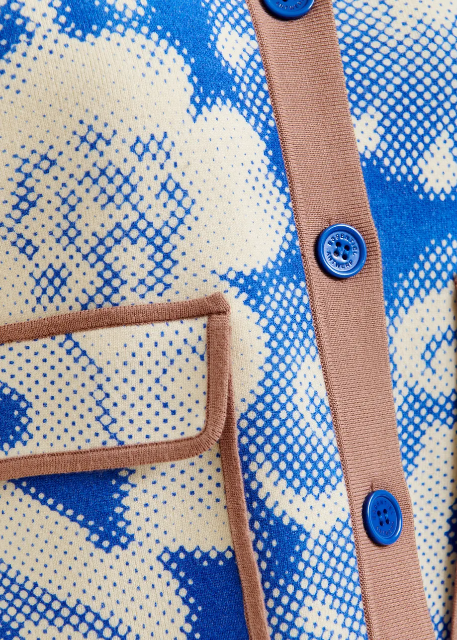 Blauwe en gebroken witte cardigan met bloemenprint en bruine contrastboorden