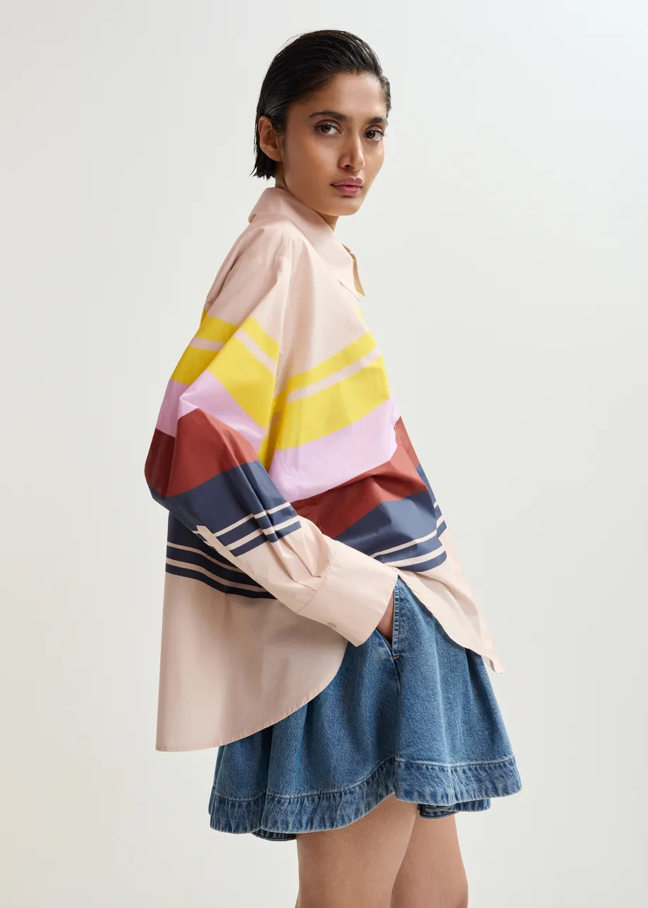 Camicia oversize in cotone color crema e multicolor con stampa a righe piazzata