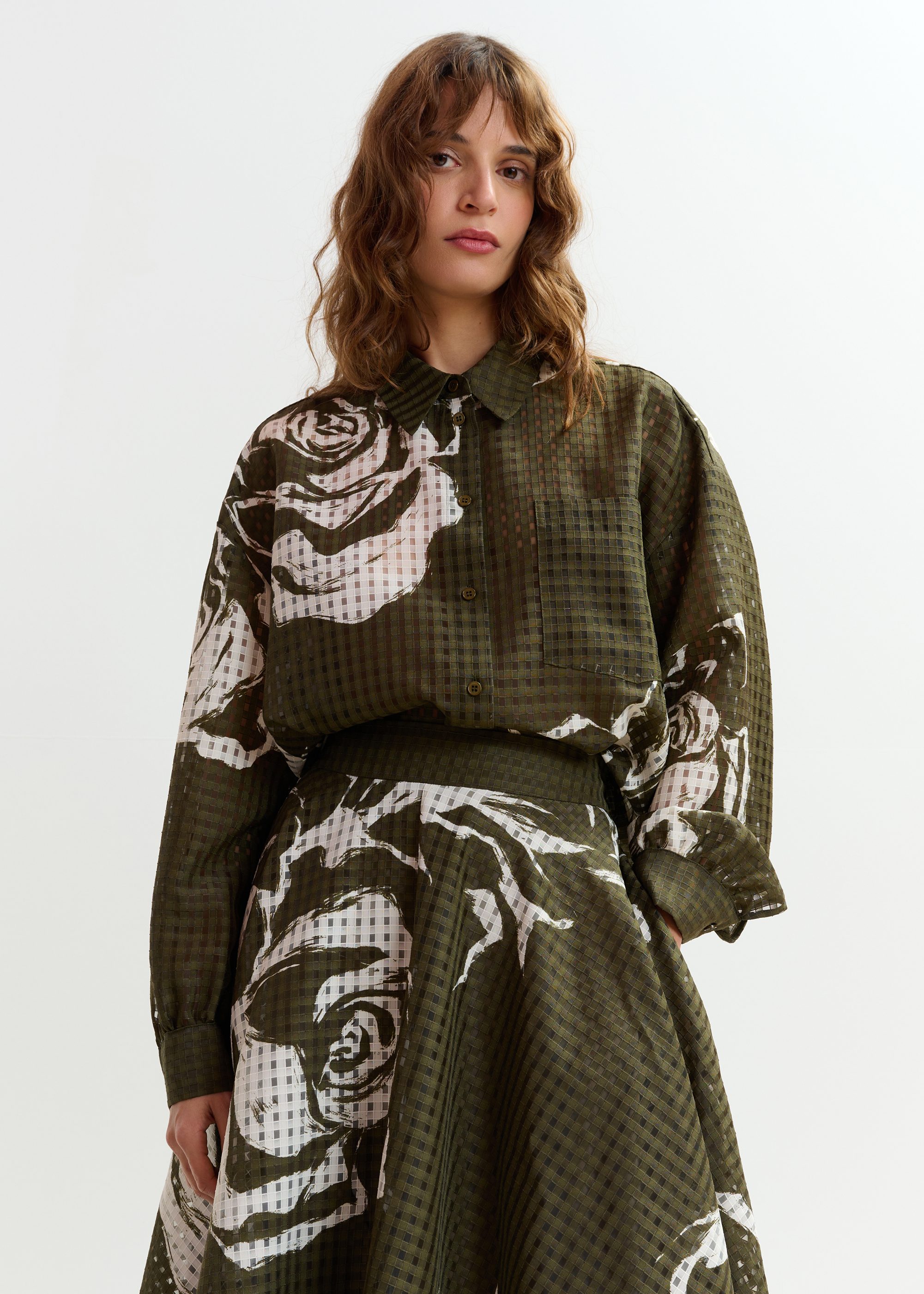 Khaki and off-white oversized sheer printed shirt | Essentiel
