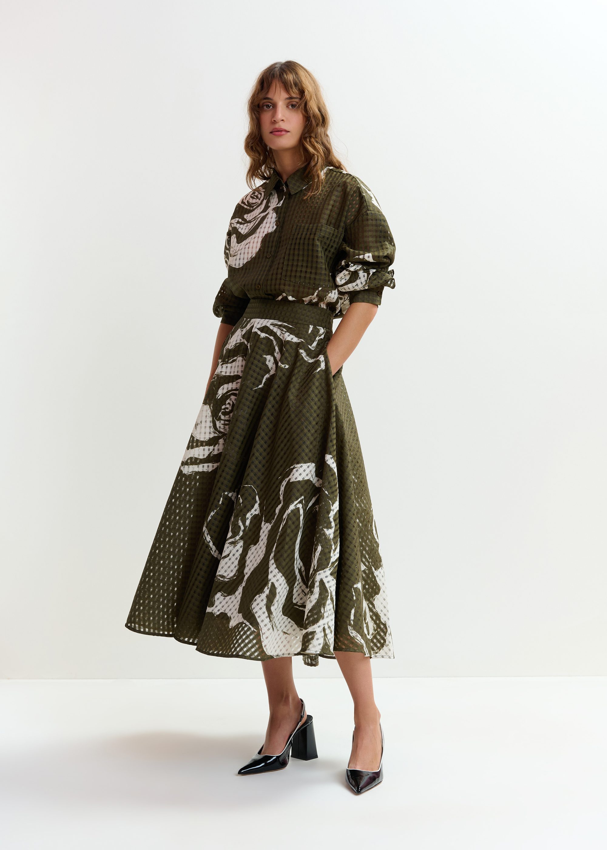 Khaki and off-white oversized sheer printed shirt | Essentiel