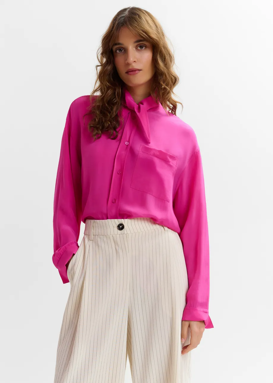 Camisa oversize con cuello de lazada, rosa