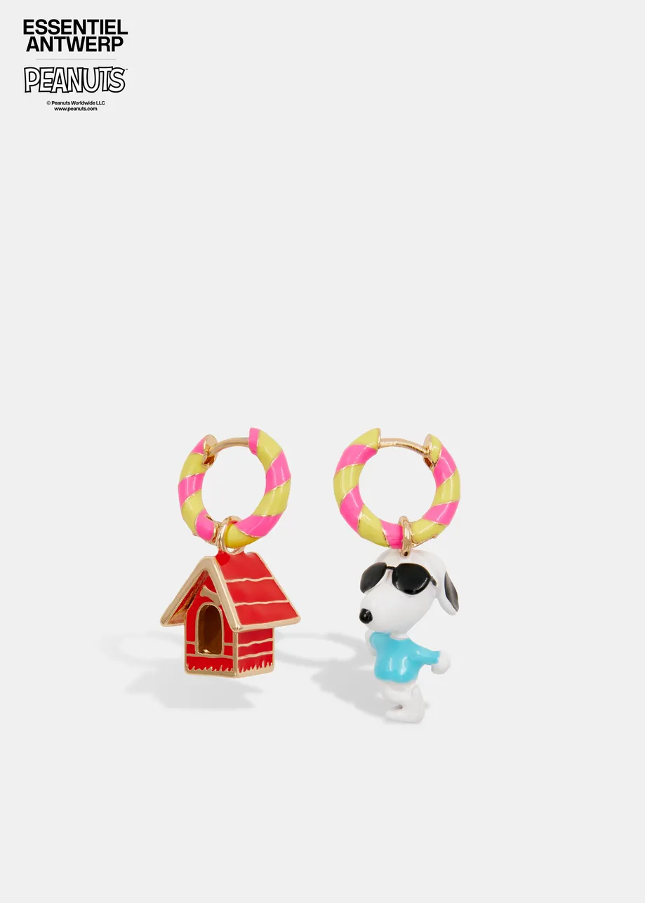 Pink and yellow hoop earrings with Snoopy and doghouse
