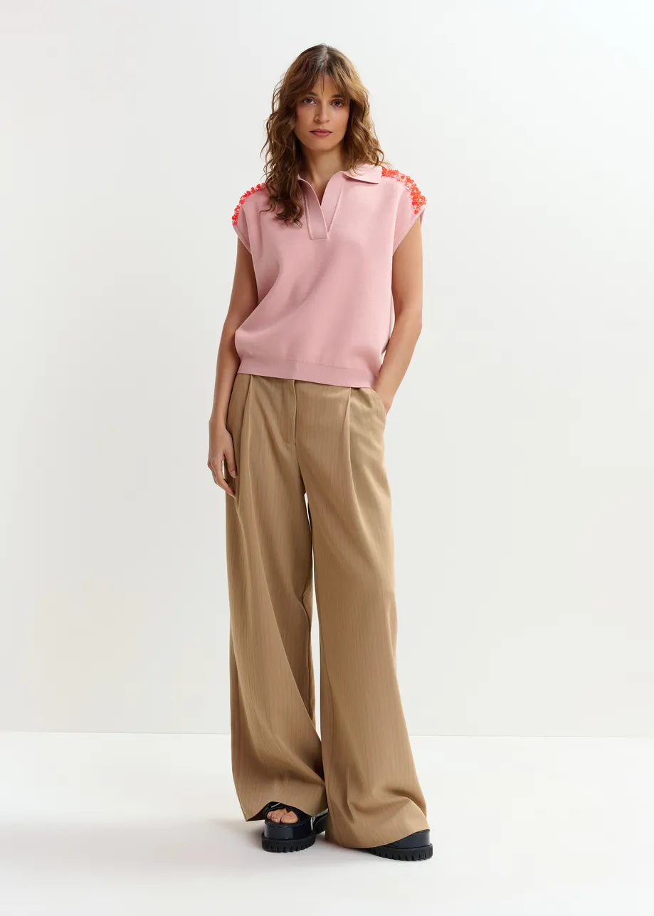 Brown and red checked wide-leg pants