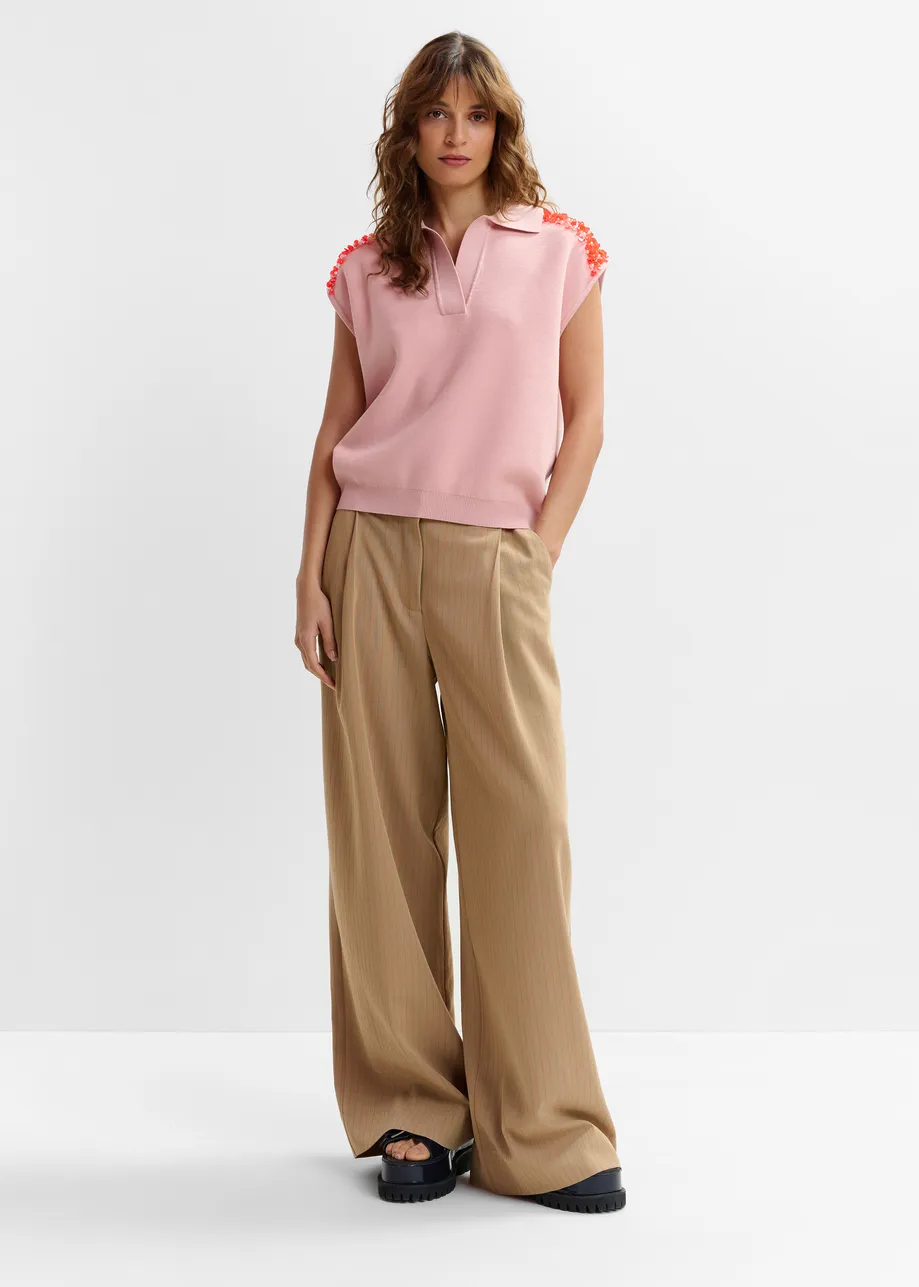 Brown and red checked wide-leg pants