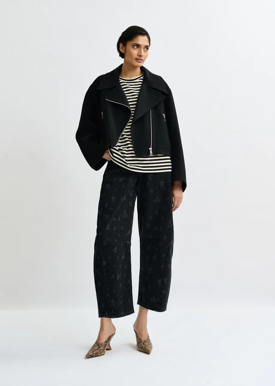 Zwart-wit gestreept oversized T-shirt met stras