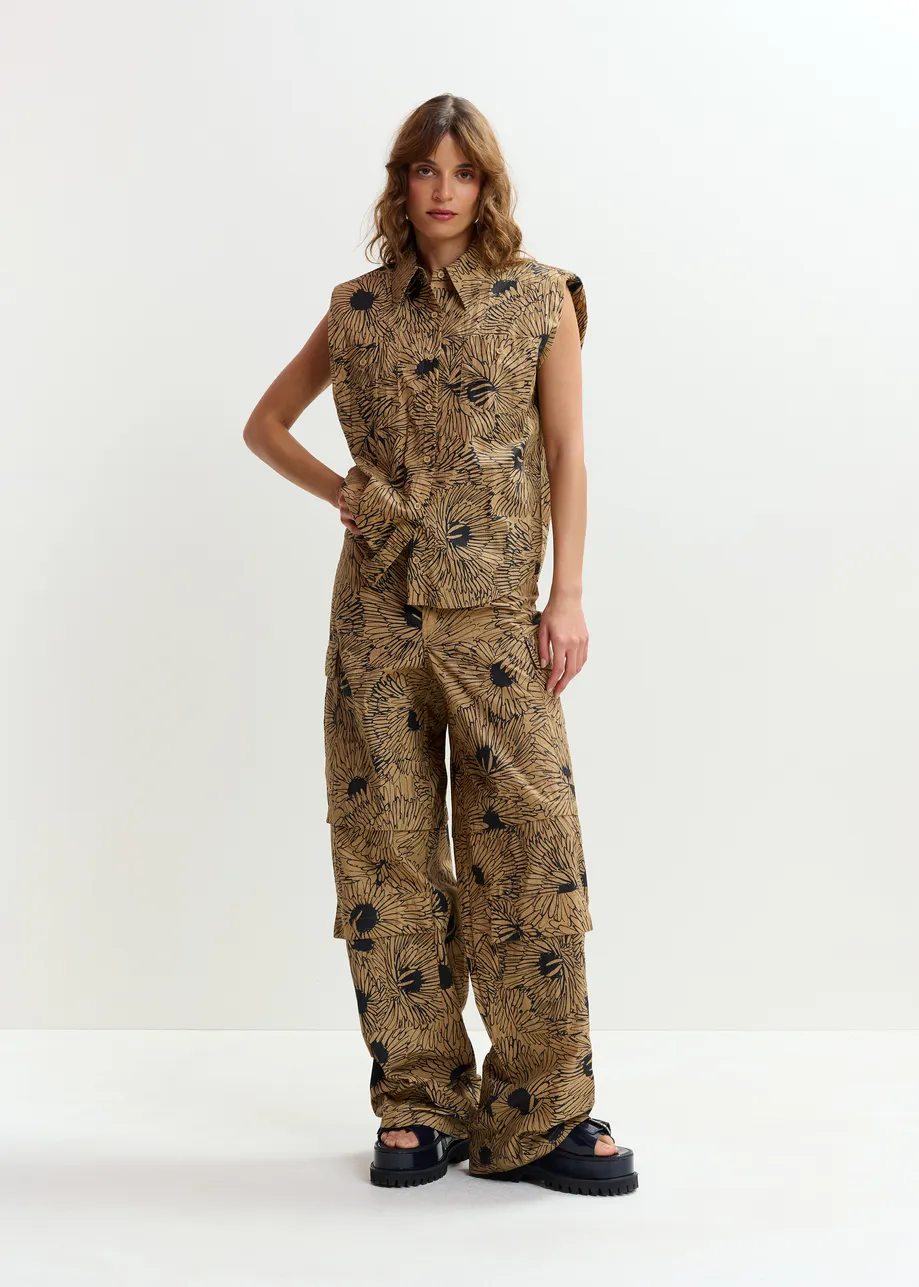 Pantalones cargo con solapas en mezcla de algodón, marrón claro y negro