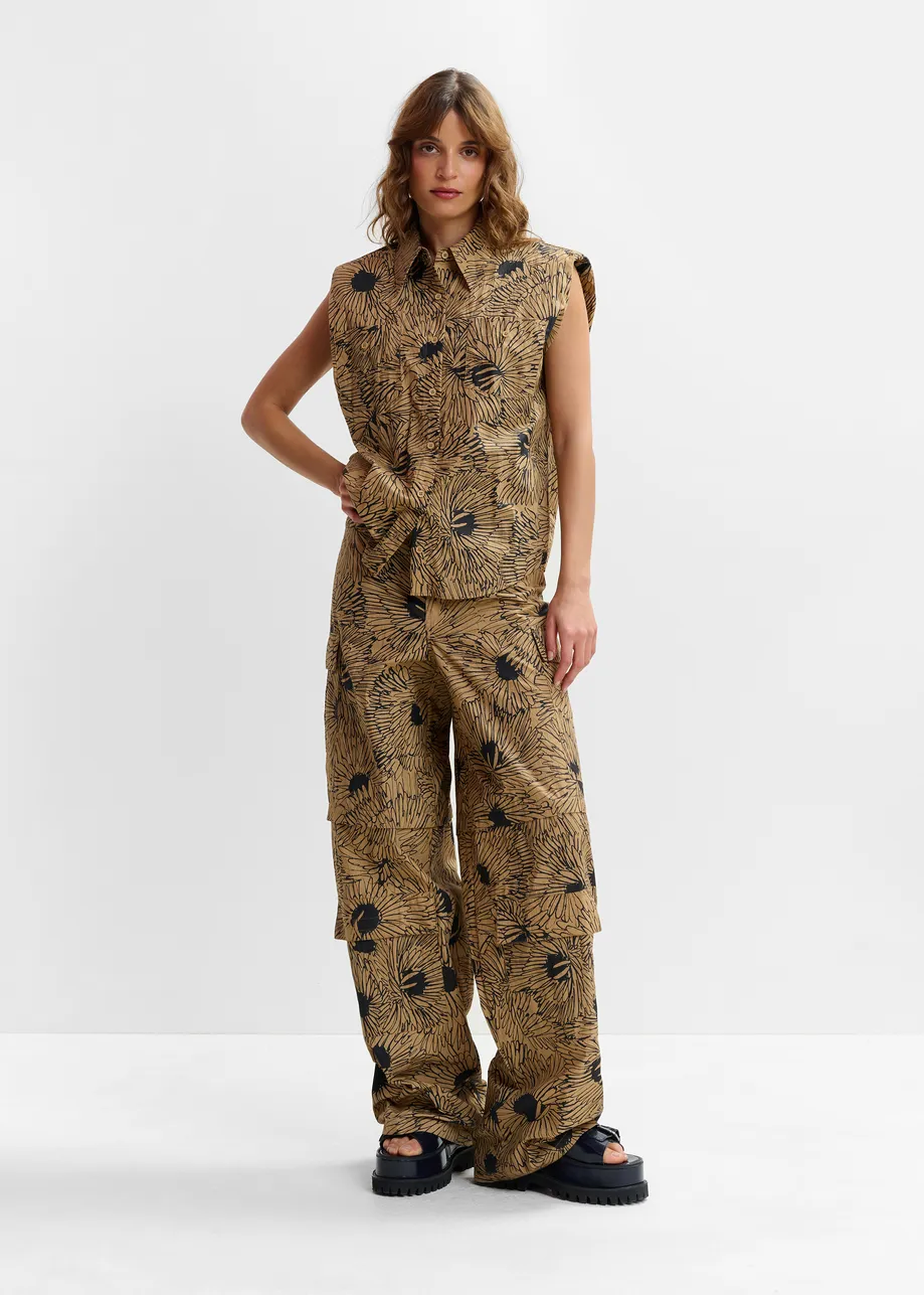 Pantalones cargo con solapas en mezcla de algodón, marrón claro y negro