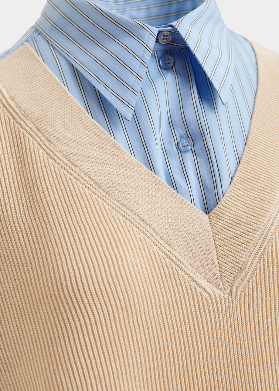 Robe chemise oversize à empiècements en tricot crème, bleu clair et noire