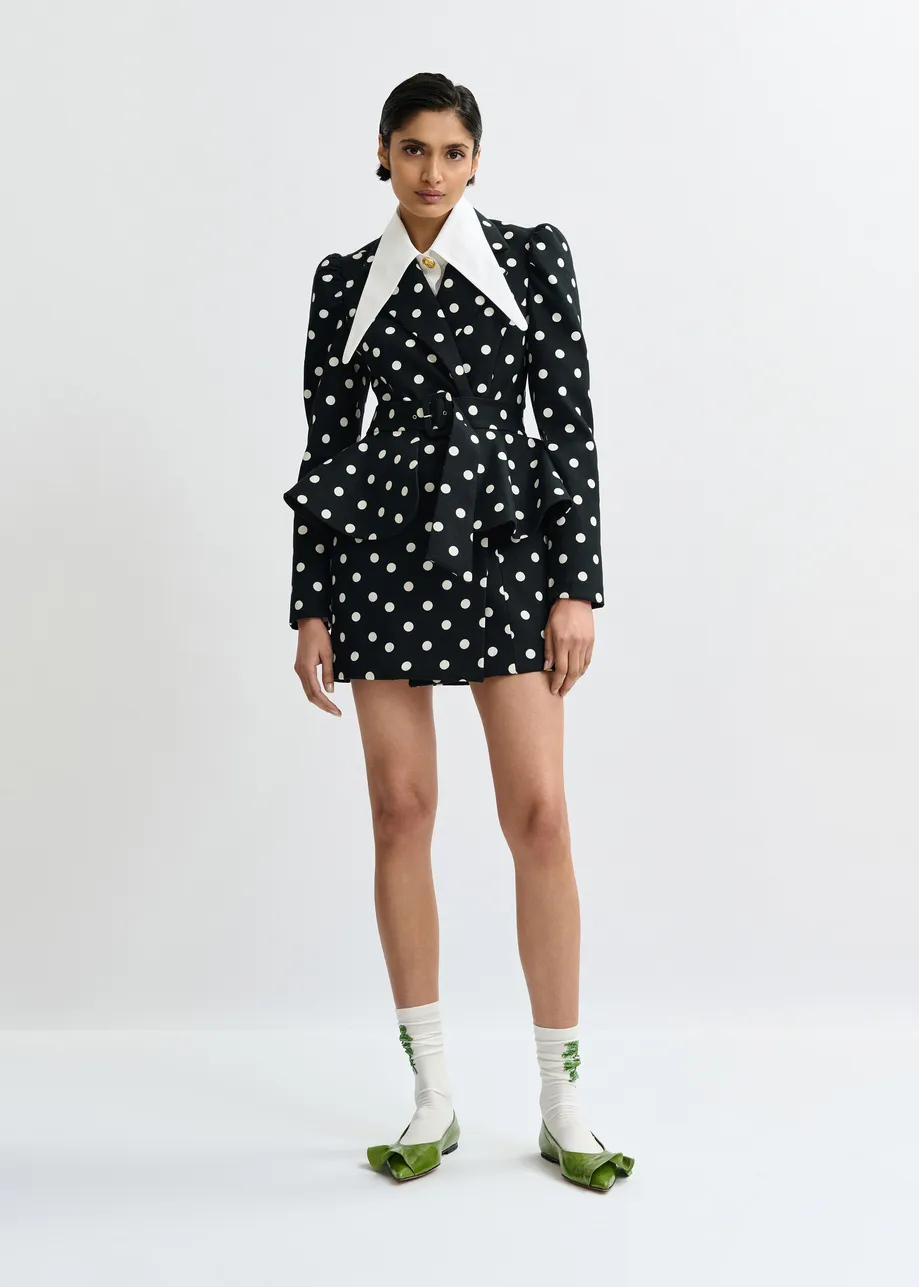 Zwart-witte mini-blazerjurk in zandlopervorm met stippen
