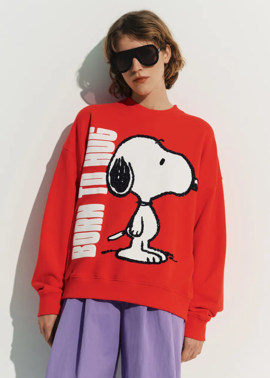 Red cotton sweatshirt with Peanuts™ Snoopy motif