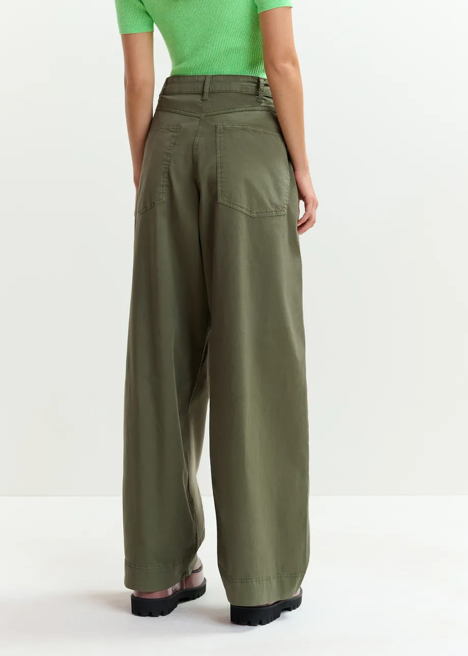 Khaki pleated wide-leg pants
