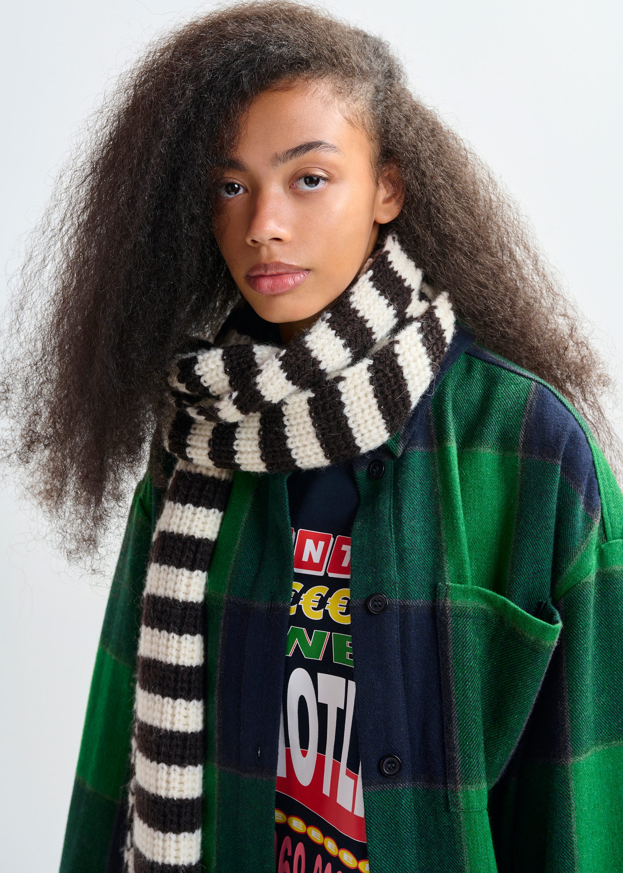 Black and white striped wool-blend scarf with ribbed trims