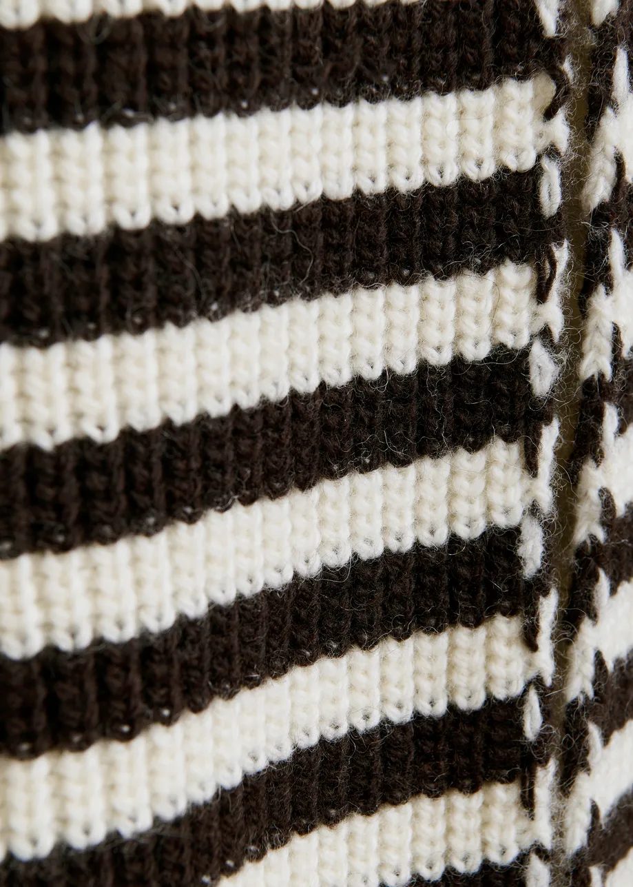 Black and white striped wool-blend scarf with ribbed trims