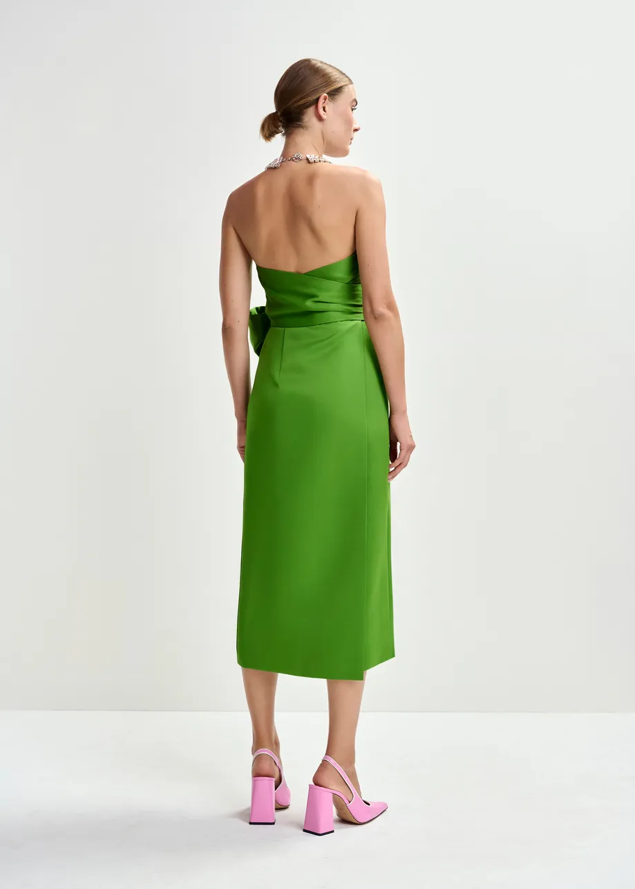 Groene strapless midi-jurk met wikkelriem